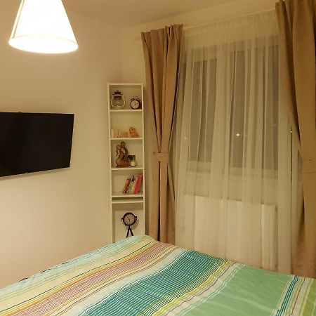 Cozy Apartament 3 Min To Subway 24H7 Check In Popesti-Leordeni Dış mekan fotoğraf