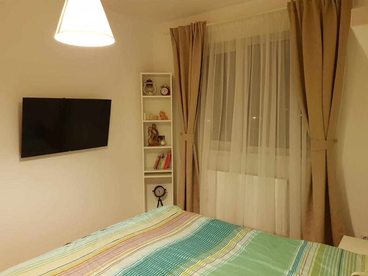 Cozy Apartament 3 Min To Subway 24H7 Check In Popesti-Leordeni Dış mekan fotoğraf